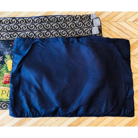 Set of 4 Vintage "Signs of Christmas" Placemats w/ Flaws - Picture 2 of 5